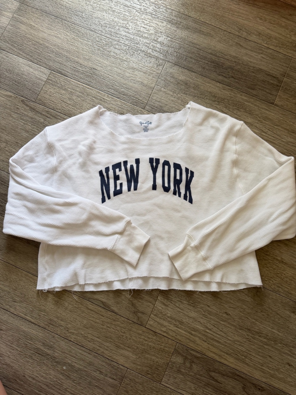Brandy Melville White Waffle-Knit "NEW YORK" Pullover with Navy Print